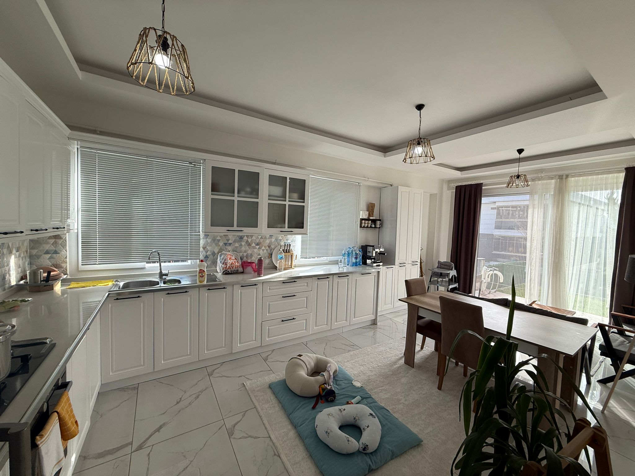 YENIŞEHİR TOPLU KONUT KARŞISINDA 2+0 SATILIK DAİRE